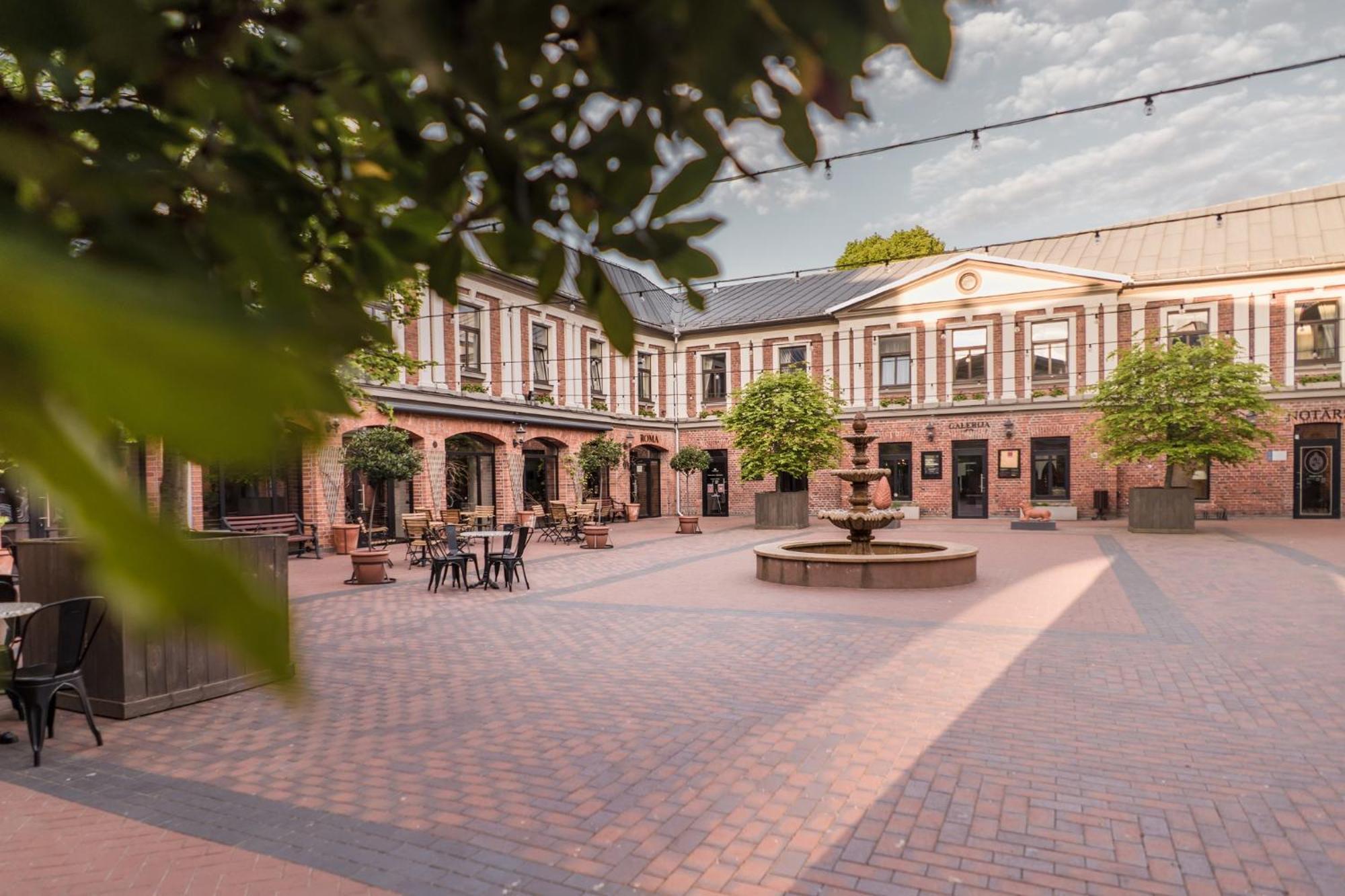 Art Hotel Roma Liepāja Exterior foto